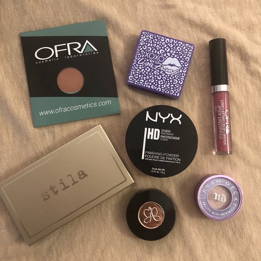 💫SALE BUNDLE💫 7pcs Make Up Products